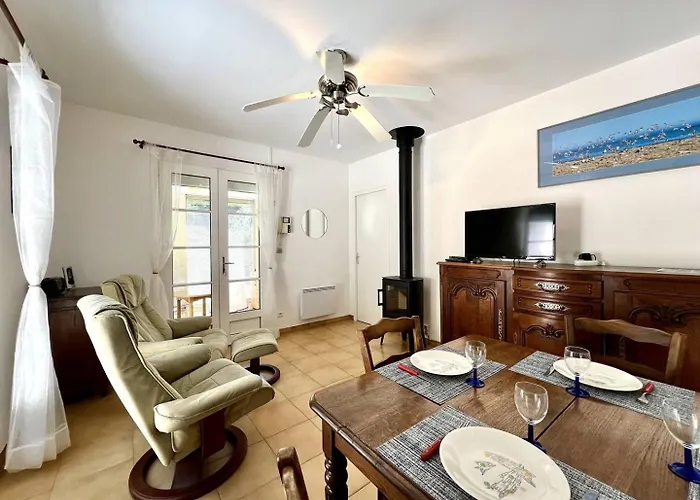 Villa Maison 3 Pièces 4 Couchages Saint-georges D'oléron Sgo000-445 Chaucre