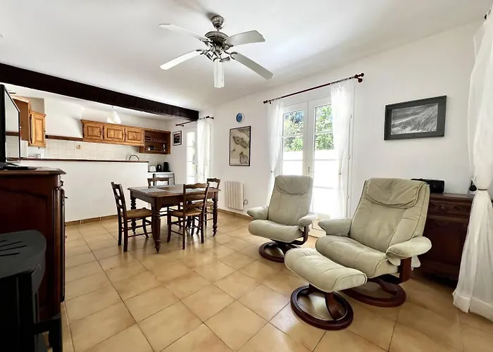 Maison 3 Pièces 4 Couchages Saint-georges D'oléron Sgo000-445 Villa *