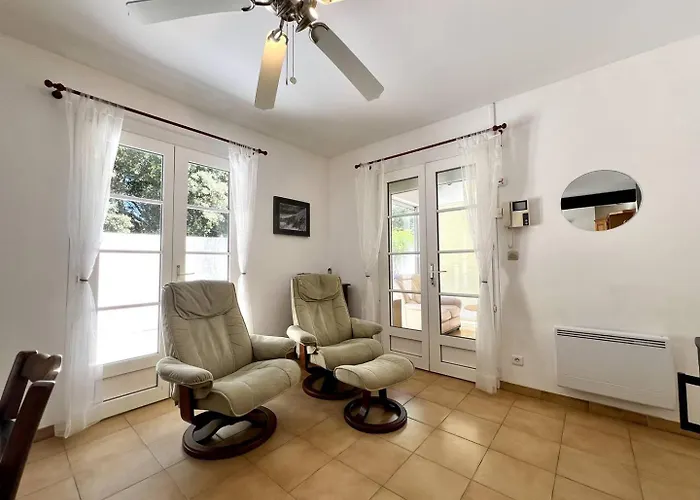 Maison 3 Pièces 4 Couchages Saint-georges D'oléron Sgo000-445 Villa